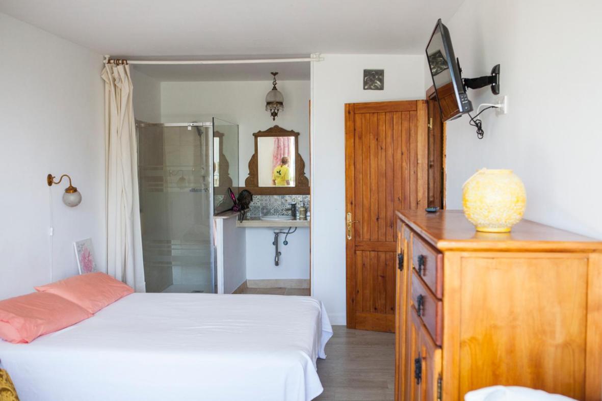 Habitaciones Estrella Del Norte ซานตานเดร์ ภายนอก รูปภาพ